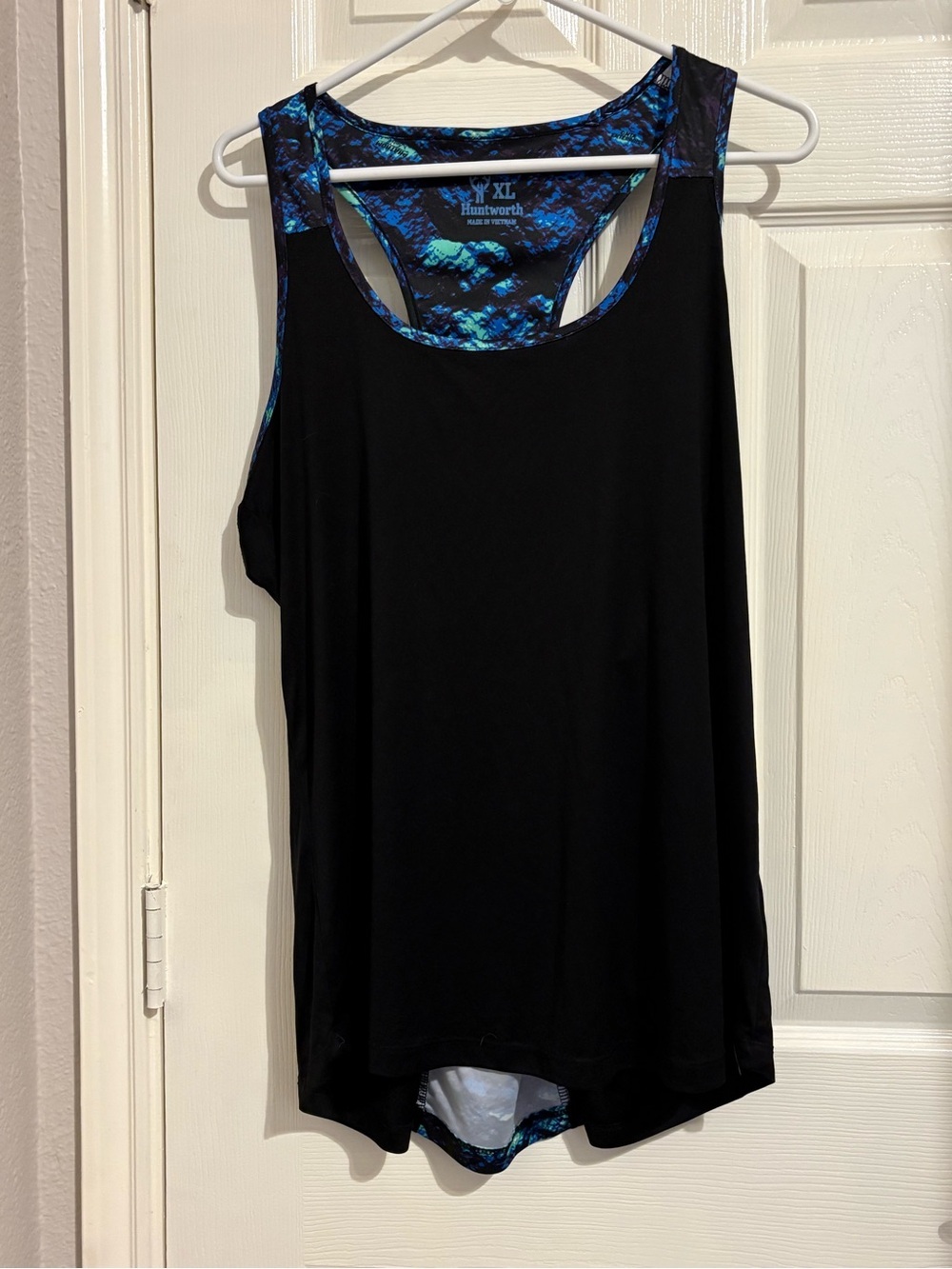 Huntworth black & blue camo racer back tank top XL